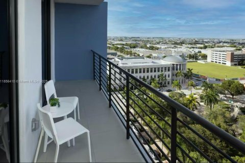 Снять в аренду квартиру в Дорал, Флорида 1 спальня, 96.62м2, № 1878513 - фото 15