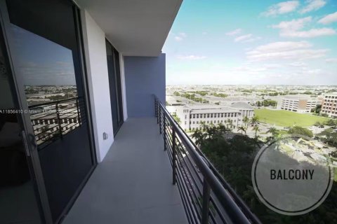 Снять в аренду квартиру в Дорал, Флорида 1 спальня, 96.62м2, № 1878513 - фото 14