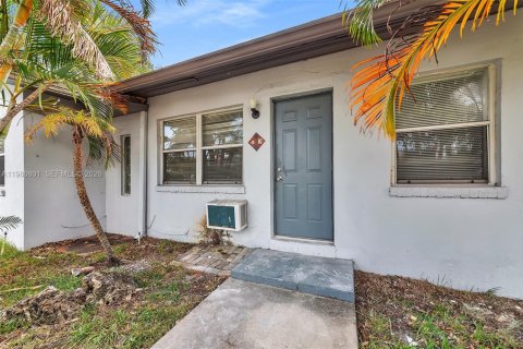Casa en alquiler en Fort Lauderdale, Florida, 1 dormitorio, 42.83 m2 № 2044164 - foto 30