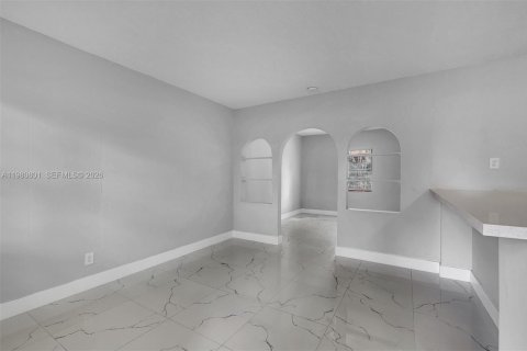 Casa en alquiler en Fort Lauderdale, Florida, 1 dormitorio, 42.83 m2 № 2044164 - foto 10