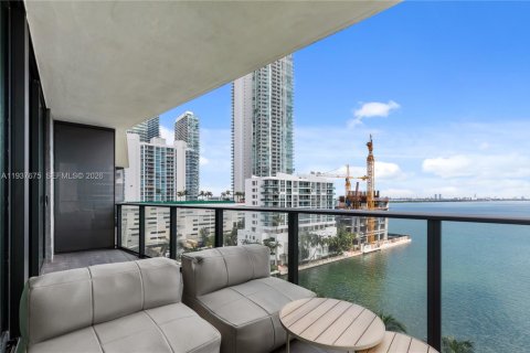 Купить кондоминиум в Майами, Флорида 3 спальни, 129.6м2, № 2053488 - фото 13