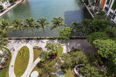 Купить кондоминиум в Майами, Флорида 3 спальни, 129.6м2, № 2053488 - фото 14