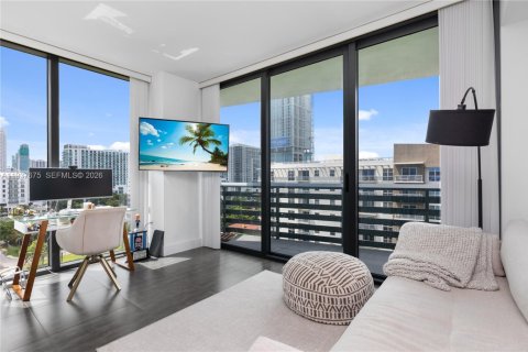 Купить кондоминиум в Майами, Флорида 3 спальни, 129.6м2, № 2053488 - фото 7