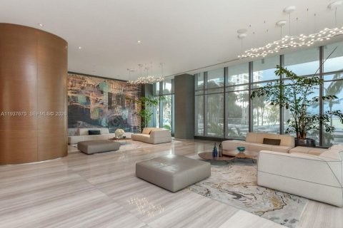 Купить кондоминиум в Майами, Флорида 3 спальни, 129.6м2, № 2053488 - фото 3