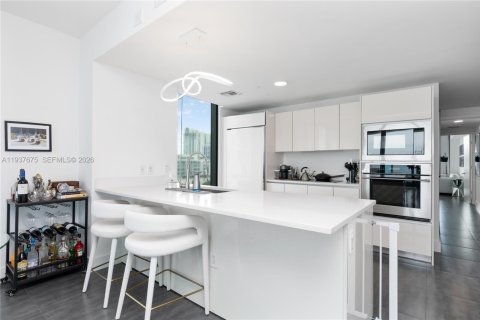 Купить кондоминиум в Майами, Флорида 3 спальни, 129.6м2, № 2053488 - фото 15