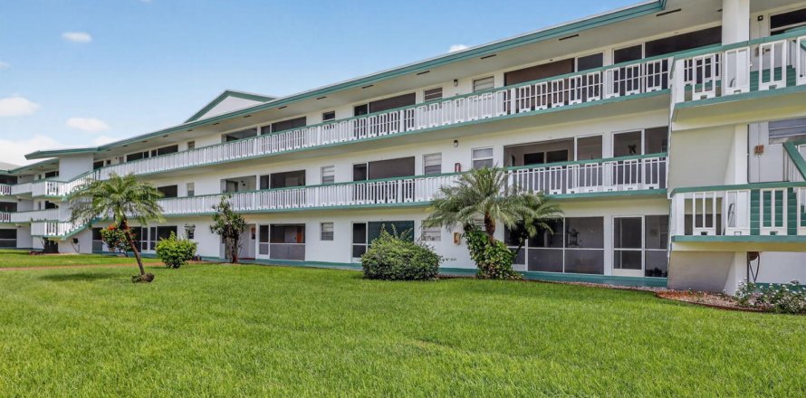 Condo in Hollywood, Florida, 2 bedrooms  № 2081914