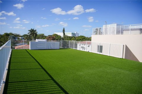 Villa ou maison à louer à Miami, Floride: 4 chambres, 343.09 m2 № 1998076 - photo 26