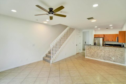 Touwnhouse à vendre à Lauderhill, Floride: 2 chambres, 120.22 m2 № 2432516 - photo 10