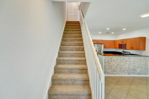 Touwnhouse à vendre à Lauderhill, Floride: 2 chambres, 120.22 m2 № 2432516 - photo 11