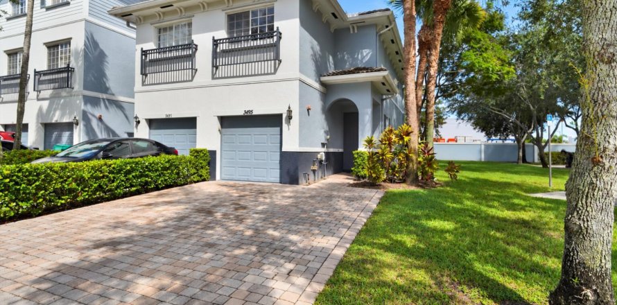 Touwnhouse à Lauderhill, Floride 2 chambres, 120.22 m2 № 2432516