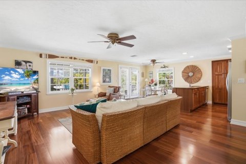 Casa en venta en Holmes Beach, Florida, 2 dormitorios, 94.2 m2 № 2195422 - foto 7