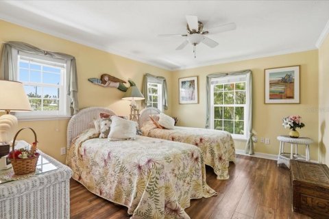 Casa en venta en Holmes Beach, Florida, 2 dormitorios, 94.2 m2 № 2195422 - foto 25