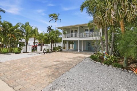 Casa en venta en Holmes Beach, Florida, 2 dormitorios, 94.2 m2 № 2195422 - foto 3