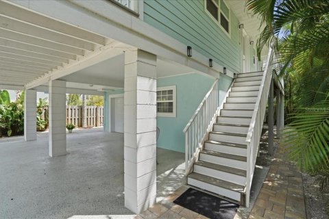 Casa en venta en Holmes Beach, Florida, 2 dormitorios, 94.2 m2 № 2195422 - foto 5