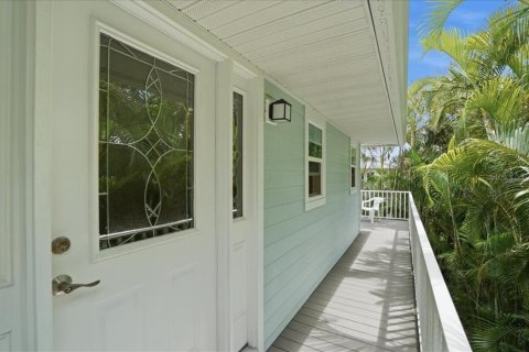 Casa en venta en Holmes Beach, Florida, 2 dormitorios, 94.2 m2 № 2195422 - foto 6