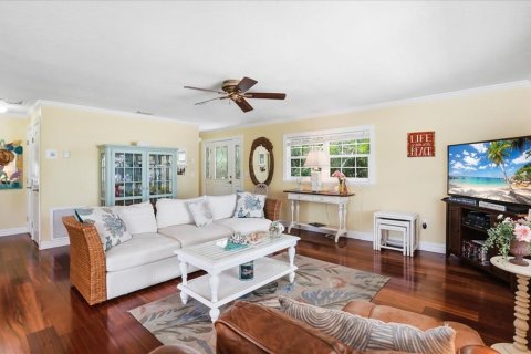 Casa en venta en Holmes Beach, Florida, 2 dormitorios, 94.2 m2 № 2195422 - foto 9