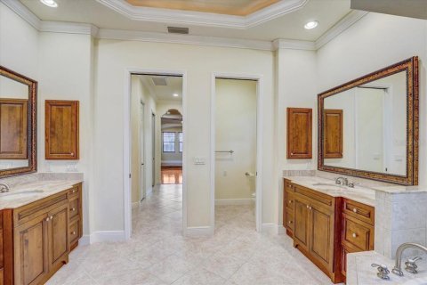 Villa ou maison à vendre à Apollo Beach, Floride: 4 chambres, 400.13 m2 № 1854455 - photo 24
