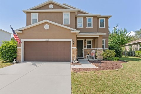 House in Spring Hill, Florida 4 bedrooms, 227.42 sq.m. № 1855811 - photo 1