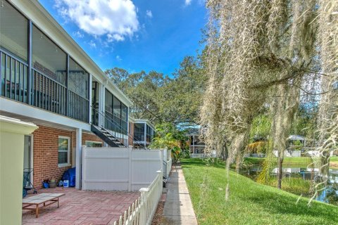 Condo in Tampa, Florida, 1 bedroom  № 1884433 - photo 16