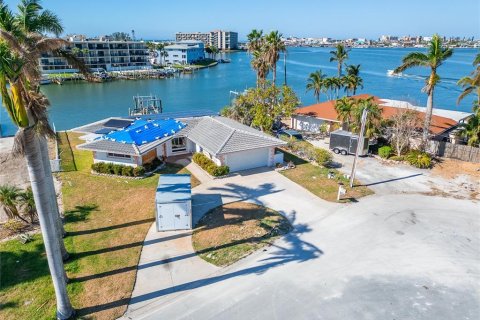 Villa ou maison à vendre à Treasure Island, Floride: 2 chambres, 173.45 m2 № 1436633 - photo 21