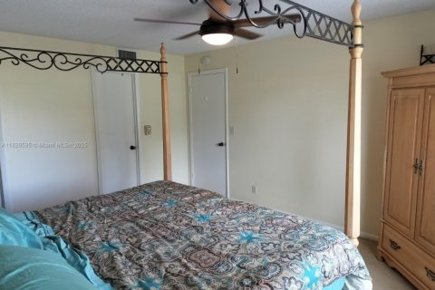 Condo in Delray Beach, Florida, 2 bedrooms  № 1796338 - photo 26