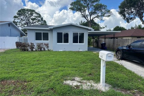 Купить виллу или дом в Лейк-Уорт, Флорида 2 спальни, 77.67м2, № 1969532 - фото 2