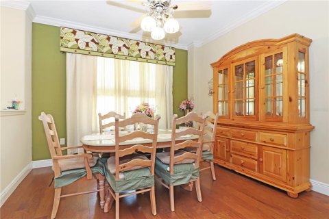 House in Leesburg, Florida 3 bedrooms, 216.18 sq.m. № 1732342 - photo 6