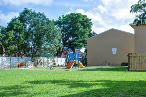 Adosado en alquiler en Davie, Florida, 3 dormitorios, 151.43 m2 № 2077893 - foto 29