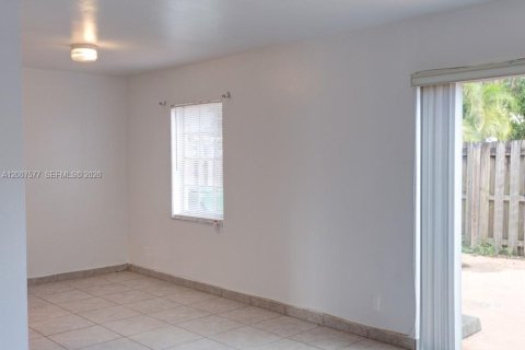 Adosado en alquiler en Davie, Florida, 3 dormitorios, 151.43 m2 № 2077893 - foto 7