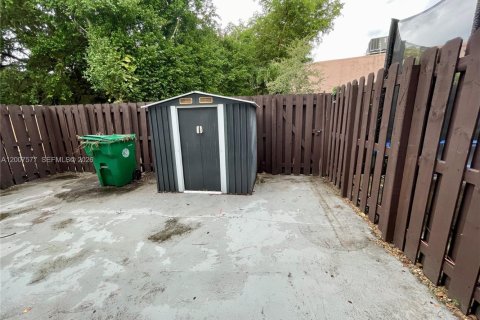 Adosado en alquiler en Davie, Florida, 3 dormitorios, 151.43 m2 № 2077893 - foto 25