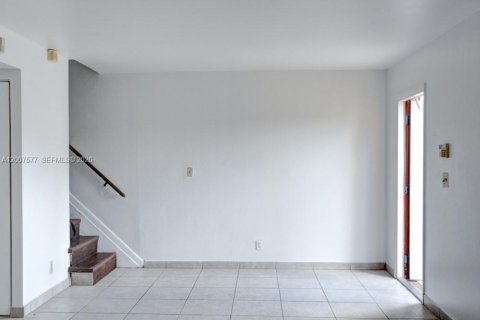 Adosado en alquiler en Davie, Florida, 3 dormitorios, 151.43 m2 № 2077893 - foto 8