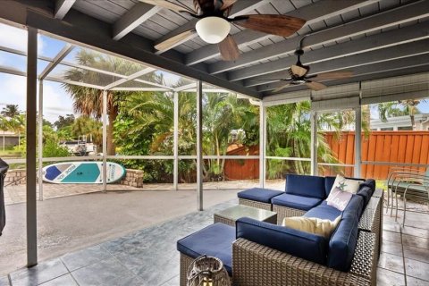 Villa ou maison à vendre à Cocoa Beach, Floride: 4 chambres, 255.67 m2 № 2139075 - photo 26