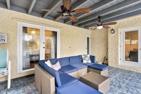 Villa ou maison à vendre à Cocoa Beach, Floride: 4 chambres, 255.67 m2 № 2139075 - photo 27