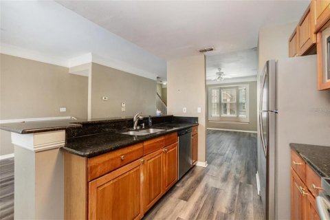 Condominio en alquiler en Orlando, Florida, 2 dormitorios, 143.81 m2 № 1913466 - foto 11