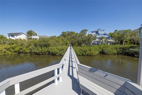 Casa en venta en Palm Harbor, Florida, 5 dormitorios, 278.99 m2 № 1523626 - foto 7