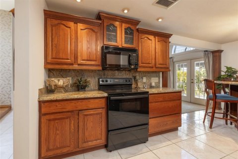Casa en venta en Palm Harbor, Florida, 5 dormitorios, 278.99 m2 № 1523626 - foto 18