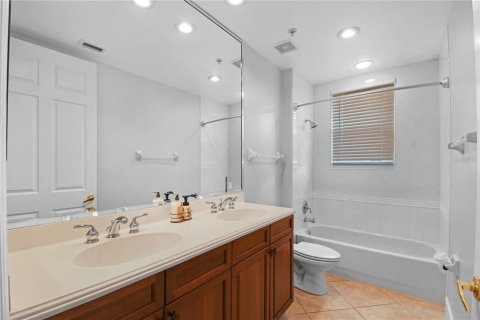 Copropriété à vendre à Orlando, Floride: 3 chambres, 236.81 m2 № 2330294 - photo 29