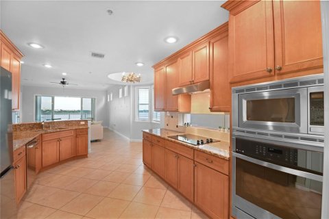 Copropriété à vendre à Orlando, Floride: 3 chambres, 236.81 m2 № 2330294 - photo 6