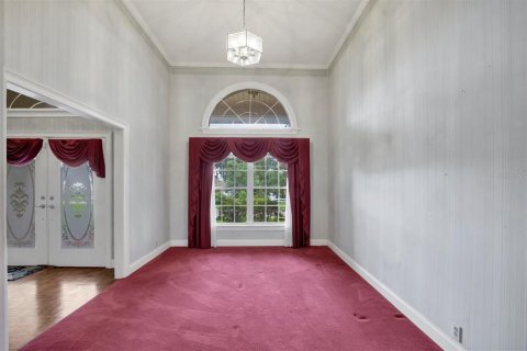 House in Winter Haven, Florida 3 bedrooms, 314.75 sq.m. № 1902743 - photo 12