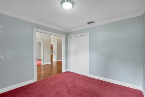 House in Winter Haven, Florida 3 bedrooms, 314.75 sq.m. № 1902743 - photo 9