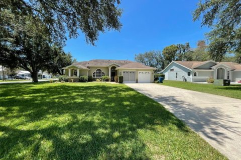 Casa en alquiler en Spring Hill, Florida, 3 dormitorios, 167.32 m2 № 1906449 - foto 1