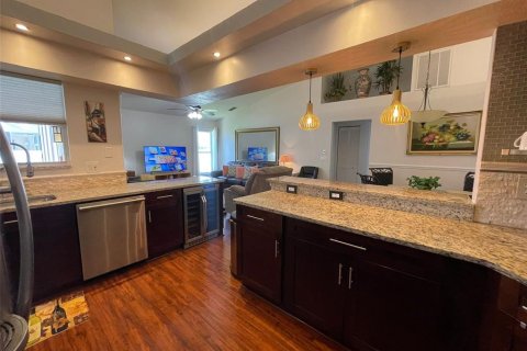 Casa en alquiler en Spring Hill, Florida, 3 dormitorios, 167.32 m2 № 1906449 - foto 18