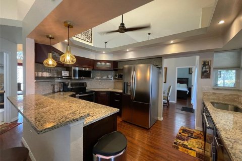 Casa en alquiler en Spring Hill, Florida, 3 dormitorios, 167.32 m2 № 1906449 - foto 19