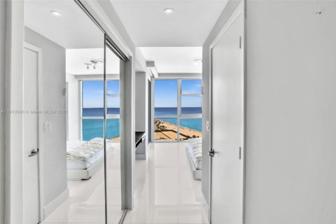 Appartement à louer à Sunny Isles Beach, Floride: 2 chambres, 139.26 m2 № 1966381 - photo 27