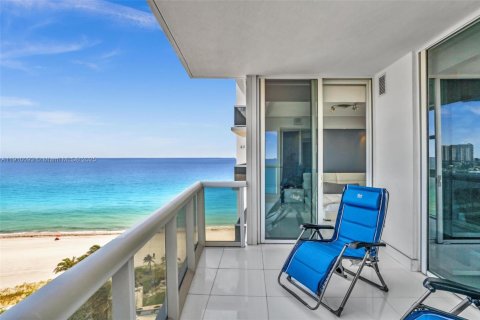 Appartement à louer à Sunny Isles Beach, Floride: 2 chambres, 139.26 m2 № 1966381 - photo 24