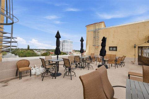 Copropriété à vendre à Saint Petersburg, Floride: 2 chambres, 131.92 m2 № 2420351 - photo 24
