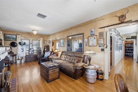 Copropriété à vendre à Saint Petersburg, Floride: 2 chambres, 131.92 m2 № 2420351 - photo 12