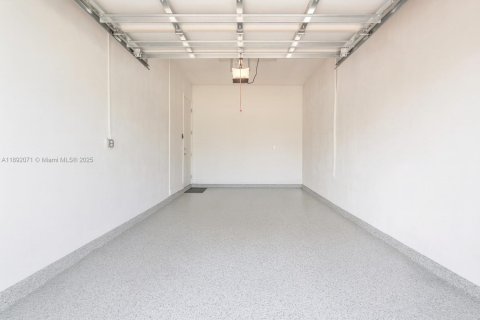 Villa ou maison à vendre à Miramar, Floride: 4 chambres, 378.39 m2 № 1945109 - photo 20