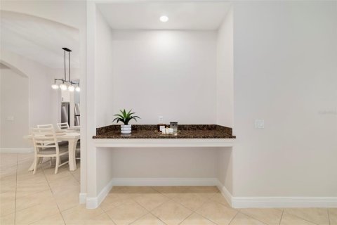 Villa ou maison à vendre à Bradenton, Floride: 5 chambres, 284 m2 № 2223258 - photo 8