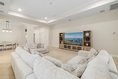 Villa ou maison à vendre à Bradenton, Floride: 5 chambres, 284 m2 № 2223258 - photo 9